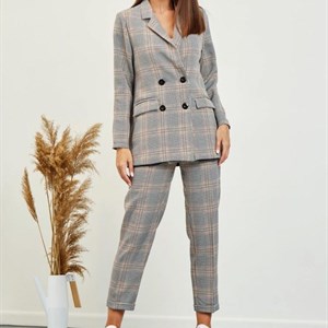 Только оптом Цена 1350сом Размеры 42 48 Ткань Трикотаж