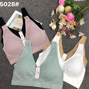 Кыргызстан Бишкек Рынок Кербен Дордой Нижнее белье