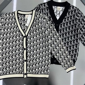 ОПТОВАЯ ЦЕНА 750 сомов размеры с 6 14лет в линейке