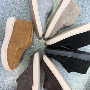 Качественная обувь оптом от Светланы Гачевской - идеальный выбор для вашего бизнеса!