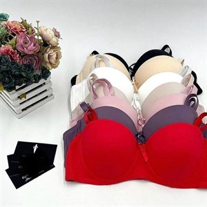 Кыргызстан Бишкек Рынок Кербен Дордой Нижнее белье