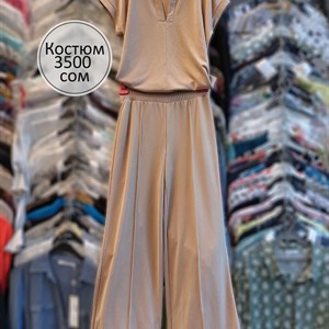 Костюм Размеры наш 44 46 48 Производство Европа Германия