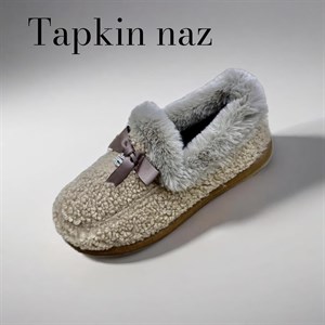  Более 20ти лет занимаемся продажами домашних тапочек