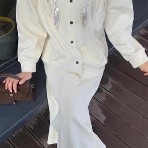 Стильные юбки в цвете айвори - идеальный выбор для вашего гардероба!