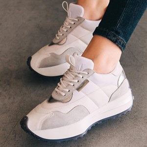 Нужно описание Думаю нет Все понятно по фото Ждём