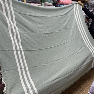 Бюджетное покрывало полуторка Стоимость 1000 сом Размер