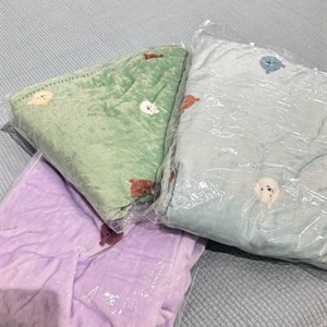 Тонкий мягкий и теплый плед Размер 150 200 Цена 2800сом