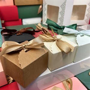 Однотонные бонбоньерки в наличии Количество от 50