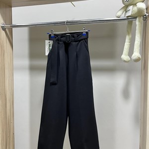 в наличии кюлоты  Размеры 34 36 38 40 42 44 Ткань