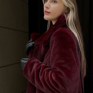 Купите наикрутейшие шубки из Ангоры – стиль и комфорт в одном флаконе!