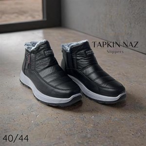  Более 20ти лет занимаемся продажами домашних тапочек