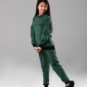 СПОРТИВНЫЕ КОСТЮМЫ ЗАМОК Безупречное качество идеальная