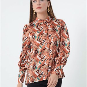 В наличии стильные блузы Турция Размеры 42 44 46 48