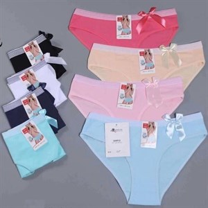 Кыргызстан Бишкек Рынок Кербен Дордой Нижнее белье