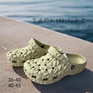  Более 20ти лет занимаемся продажами домашних тапочек