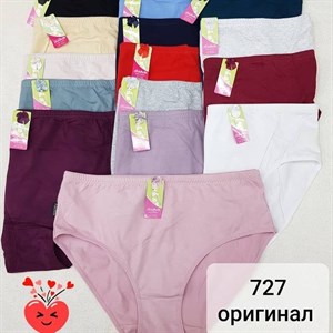 Кыргызстан Бишкек Рынок Кербен Дордой Нижнее белье