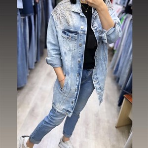 Удлиненная джинсовая куртка усыпанная камнями Идеальный