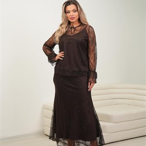 Двойка-трансформер: Элегантная одежда больших размеров для особых случаев