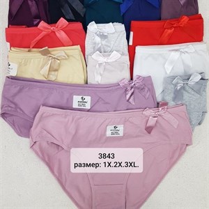 Кыргызстан Бишкек Рынок Кербен Дордой Нижнее белье