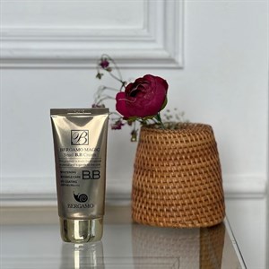 Любовь с первого нанесения   Тональный bb крем с содержанием