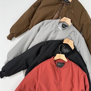 Стильный бомбер для модных образов | Доступен в нескольких цветах