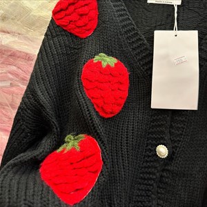 Нереально красивый укороченый кардиган с большими