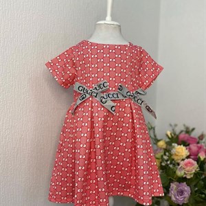 Остались последние размеры Красивые платья на скидках