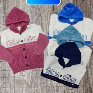 Получили Альпаки с капюшоном на пуговицах в прошлом