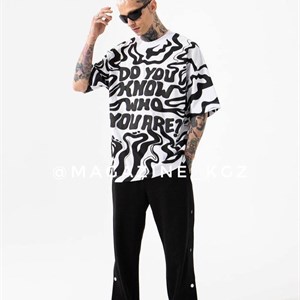 Здравствуйте Вы можете заказать у нас уличную одежду