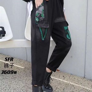 Модель 8933 8398 3609 Костюм тройка в стиле Спорт