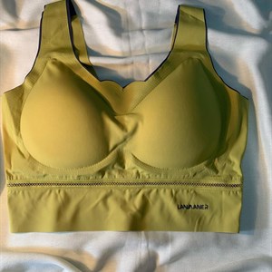 Яркие топы в наличии Идеально подойдут для занятия