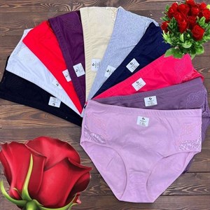 Кыргызстан Бишкек Рынок Кербен Дордой Нижнее белье