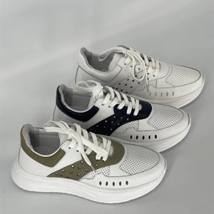 Эксклюзивная модель и удобная колодка весит больше