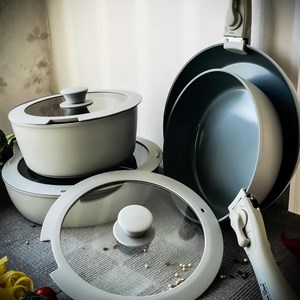 Новинка Набор посуды из прессованного алюминия с полным