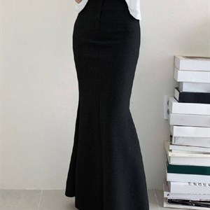 Женская одежда, подчёркивающая фигуру — стильные модели в Бишкеке
