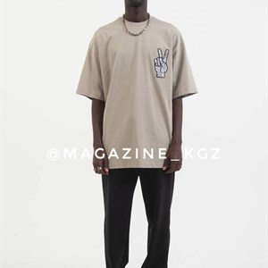 Здравствуйте Вы можете заказать у нас уличную одежду