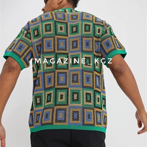 Здравствуйте Вы можете заказать у нас уличную одежду