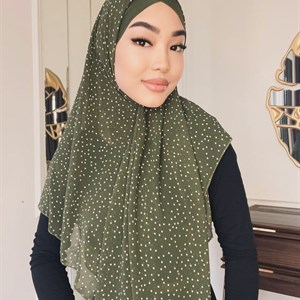 Модель Фериде Косынка шифон с пришитым боне наискосок