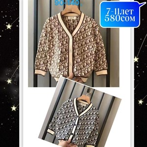 В наличии имеется кофты подбренд в хорошем качестве