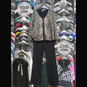 Кофта на замке Размеры 48 наш 54 Производство Турция