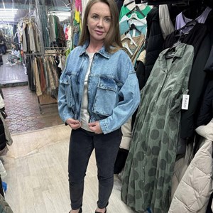 Распродажные курточки   1500 сом   Мы находимся на