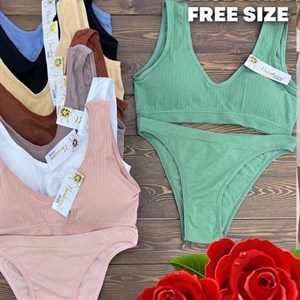 Кыргызстан Бишкек Рынок Кербен Дордой Нижнее белье