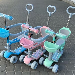 Широкий ассортимент Более 100к радостных детей и