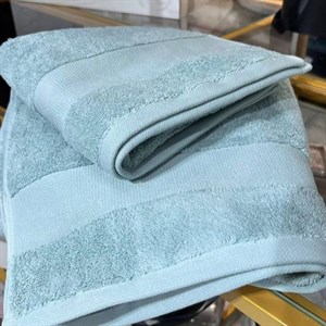 Полотенца банное Размер 70 на 140 В пачке по 5 штук