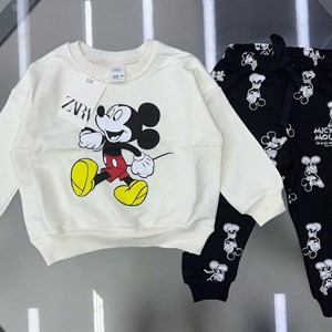 ОПТОВАЯ ЦЕНА 1100 сомов размеры с 2 6лет в линейке