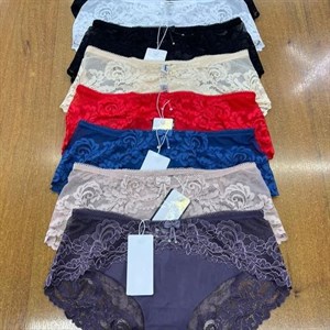 Бюст СД чашка 460 сом Трусы 260 сом