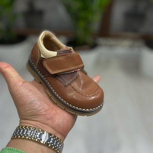 Натуральная кожа с ортопедической стелькой Цена 5000