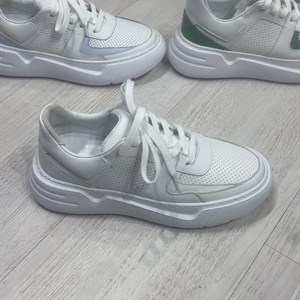 Классные Сникерсы Натуральная кожа Цена 7000 3799