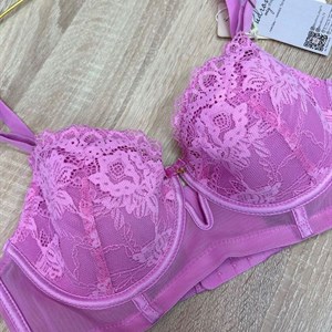 Прямые поставки Lanny WeiyeSi Люся Anttifu UmaiEstilo