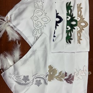 Большой выбор белых платков Размер 80 80см Новинка